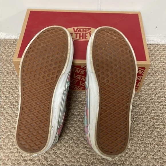 size 9.5 tie dye Vans loafers - Picture 4 of 5